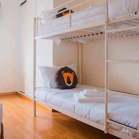 Pedrogao Guesthouse Exterior photo A bunk bed
